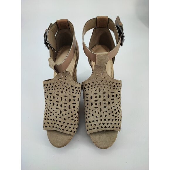 Marc Fisher Women's Hasina Perforated Beige Suede Wedges Sandals Size 10M US - Picture 4 of 9